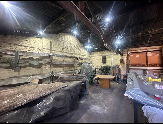 655M² WAREHOUSE FOR SALE IN DRIEHOEK